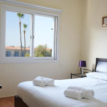 Resitour Paradise Gardens 公寓 Paphos
