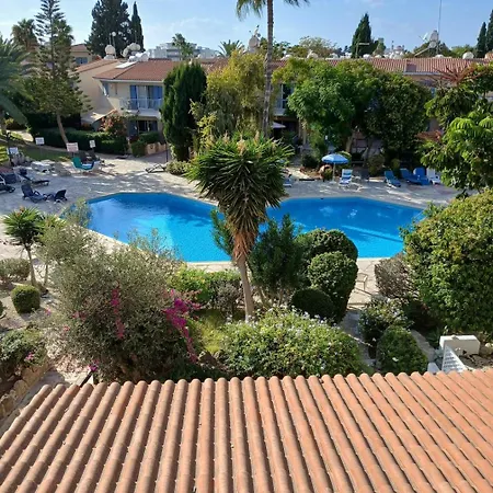 דירה Resitour Paradise Gardens *