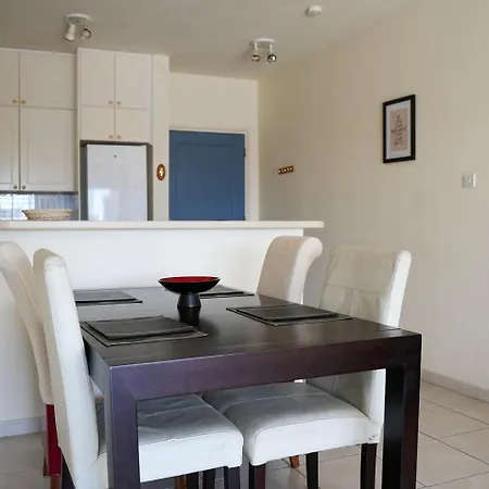 Resitour Paradise Gardens Apartment *