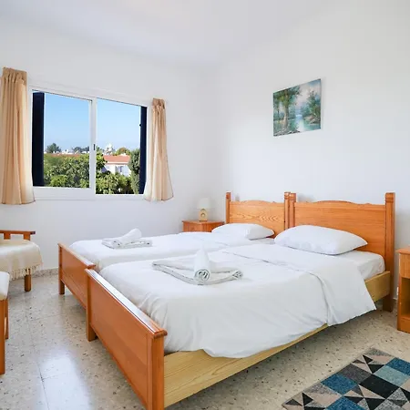 Apartamento Resitour Paradise Gardens Pafos